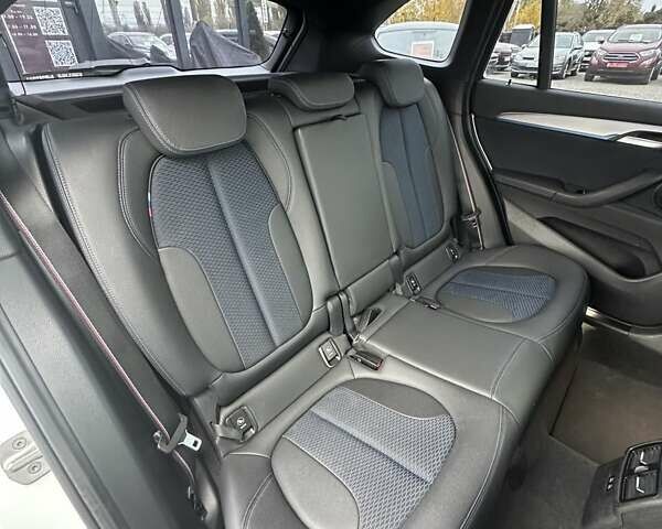 Білий БМВ Х1, об'ємом двигуна 2 л та пробігом 106 тис. км за 30600 $, фото 25 на Automoto.ua