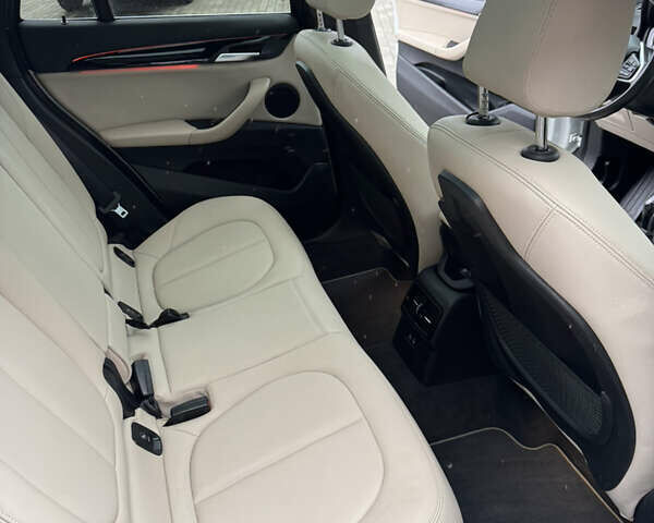 Белый БМВ Х1, объемом двигателя 2 л и пробегом 212 тыс. км за 17800 $, фото 98 на Automoto.ua