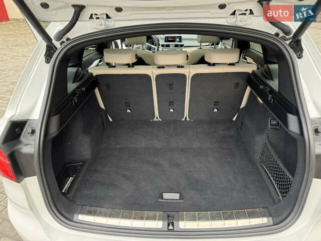Белый БМВ Х1, объемом двигателя 2 л и пробегом 212 тыс. км за 17800 $, фото 91 на Automoto.ua