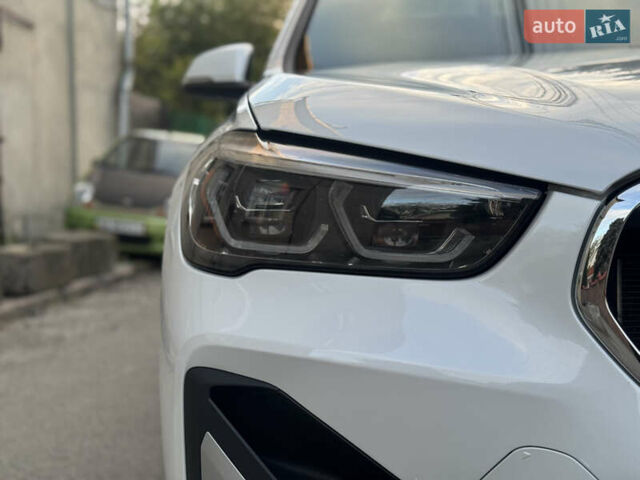 Белый БМВ Х1, объемом двигателя 2 л и пробегом 80 тыс. км за 26999 $, фото 5 на Automoto.ua
