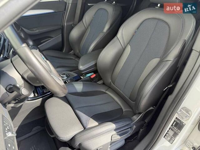 Білий БМВ Х1, об'ємом двигуна 2 л та пробігом 23 тис. км за 34000 $, фото 7 на Automoto.ua