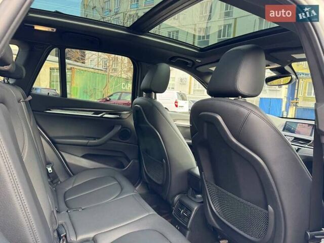 Белый БМВ Х1, объемом двигателя 2 л и пробегом 17 тыс. км за 19900 $, фото 16 на Automoto.ua