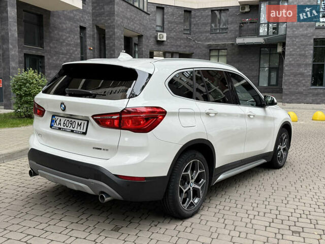 Білий БМВ Х1, об'ємом двигуна 2 л та пробігом 50 тис. км за 22777 $, фото 9 на Automoto.ua