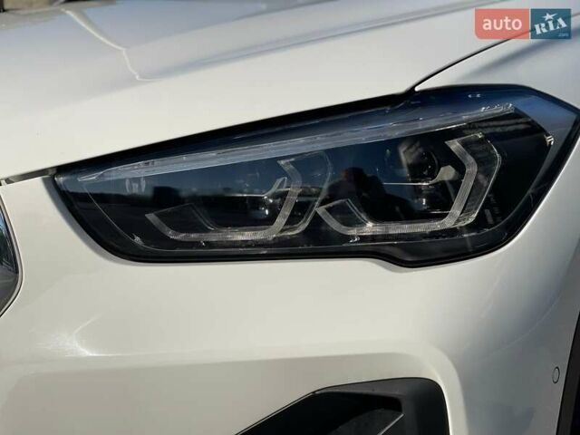Белый БМВ Х1, объемом двигателя 2 л и пробегом 52 тыс. км за 33800 $, фото 12 на Automoto.ua