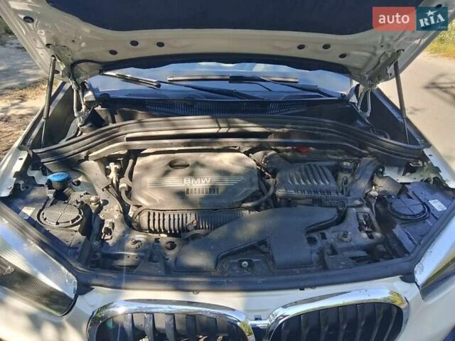 Белый БМВ Х1, объемом двигателя 0 л и пробегом 107 тыс. км за 20700 $, фото 16 на Automoto.ua