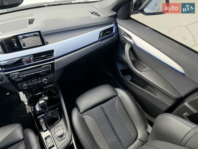 Білий БМВ Х1, об'ємом двигуна 2 л та пробігом 23 тис. км за 34000 $, фото 15 на Automoto.ua