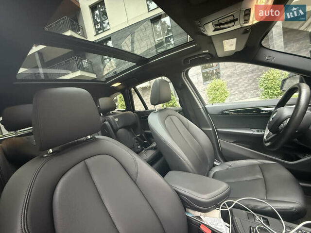 Білий БМВ Х1, об'ємом двигуна 2 л та пробігом 50 тис. км за 22777 $, фото 16 на Automoto.ua