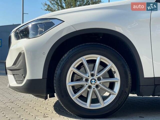 Белый БМВ Х1, объемом двигателя 2 л и пробегом 52 тыс. км за 33800 $, фото 5 на Automoto.ua