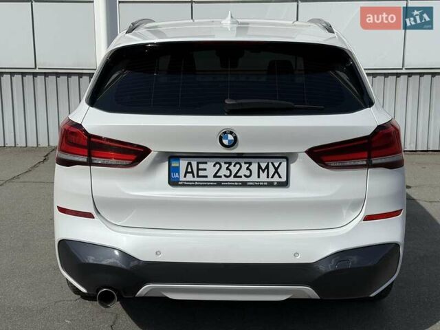 Білий БМВ Х1, об'ємом двигуна 2 л та пробігом 23 тис. км за 34000 $, фото 4 на Automoto.ua