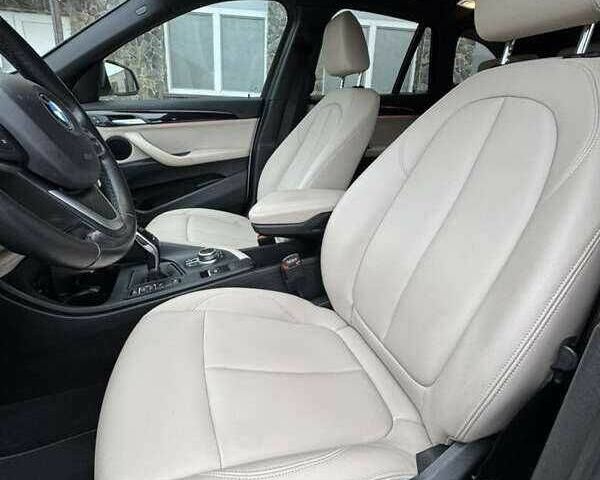 Білий БМВ Х1, об'ємом двигуна 2 л та пробігом 111 тис. км за 15700 $, фото 9 на Automoto.ua