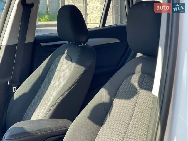 Белый БМВ Х1, объемом двигателя 2 л и пробегом 52 тыс. км за 33800 $, фото 18 на Automoto.ua