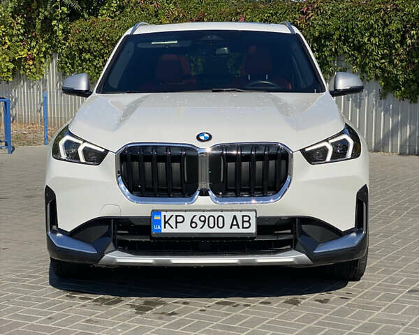 Белый БМВ Х1, объемом двигателя 2 л и пробегом 42 тыс. км за 39000 $, фото 1 на Automoto.ua