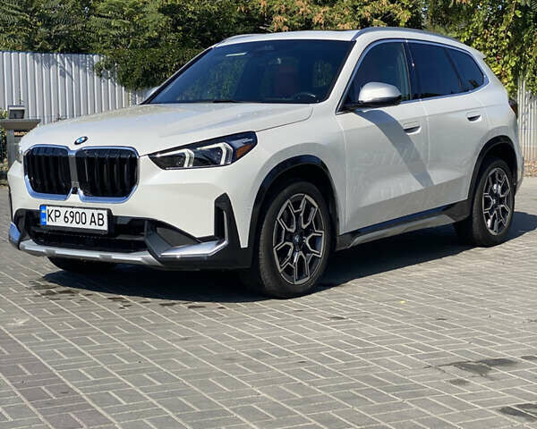 Белый БМВ Х1, объемом двигателя 2 л и пробегом 42 тыс. км за 39000 $, фото 5 на Automoto.ua
