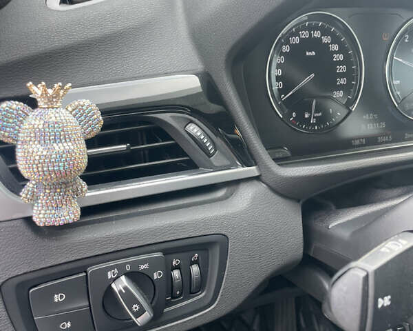 Белый БМВ Х1, объемом двигателя 2 л и пробегом 19 тыс. км за 36000 $, фото 6 на Automoto.ua