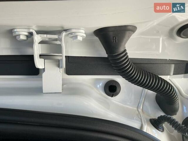Белый БМВ Х1, объемом двигателя 2 л и пробегом 21 тыс. км за 35900 $, фото 36 на Automoto.ua