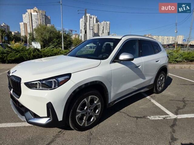 Белый БМВ Х1, объемом двигателя 2 л и пробегом 16 тыс. км за 38800 $, фото 6 на Automoto.ua