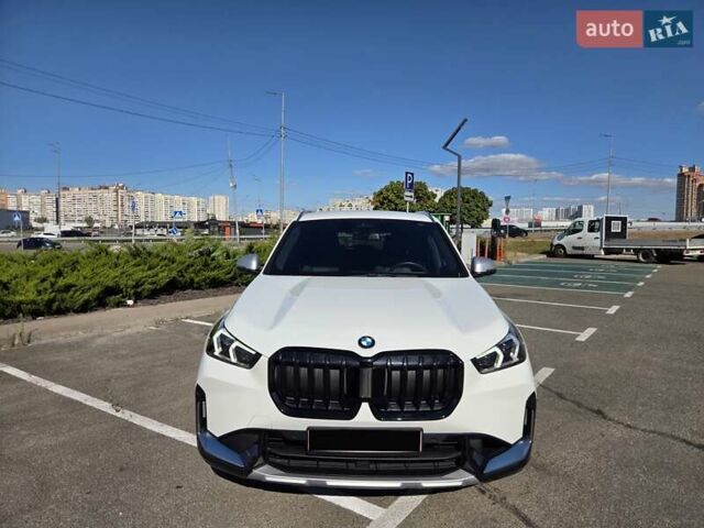 Белый БМВ Х1, объемом двигателя 2 л и пробегом 16 тыс. км за 38800 $, фото 7 на Automoto.ua