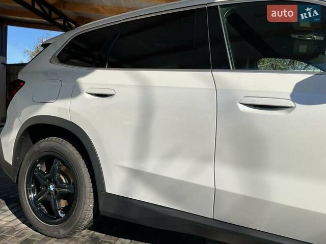 Белый БМВ Х1, объемом двигателя 2 л и пробегом 21 тыс. км за 35900 $, фото 5 на Automoto.ua