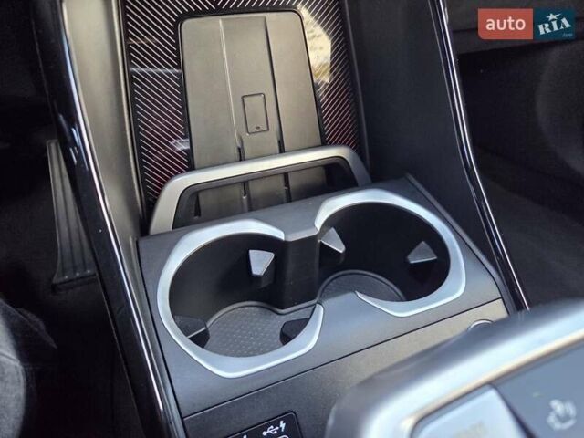 Білий БМВ Х1, об'ємом двигуна 2 л та пробігом 17 тис. км за 38500 $, фото 53 на Automoto.ua