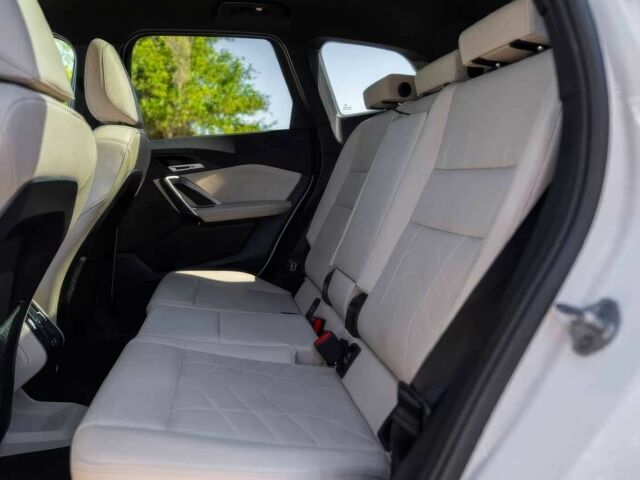 Білий БМВ Х1, об'ємом двигуна 2 л та пробігом 19 тис. км за 18900 $, фото 7 на Automoto.ua