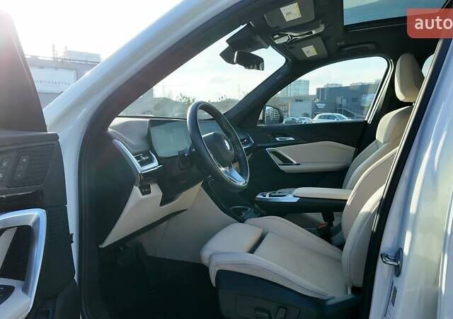 Белый БМВ Х1, объемом двигателя 2 л и пробегом 10 тыс. км за 39990 $, фото 14 на Automoto.ua