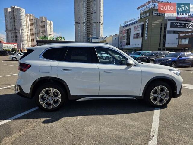 Белый БМВ Х1, объемом двигателя 2 л и пробегом 16 тыс. км за 38800 $, фото 1 на Automoto.ua