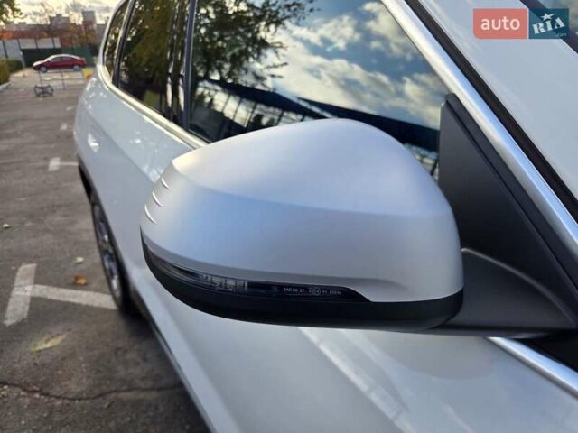 Білий БМВ Х1, об'ємом двигуна 2 л та пробігом 17 тис. км за 38500 $, фото 20 на Automoto.ua