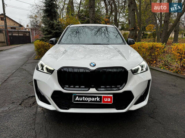 Белый БМВ Х1, объемом двигателя 2 л и пробегом 21 тыс. км за 41940 $, фото 2 на Automoto.ua