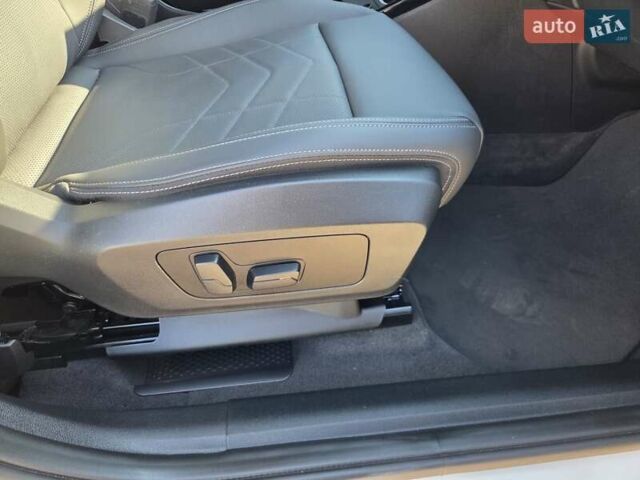 Белый БМВ Х1, объемом двигателя 2 л и пробегом 16 тыс. км за 38800 $, фото 40 на Automoto.ua