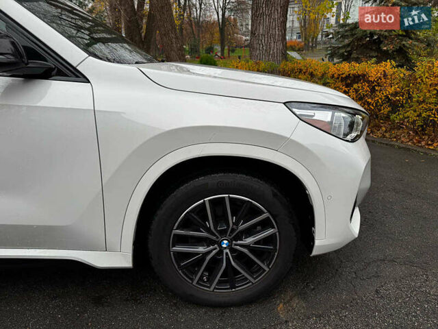 Белый БМВ Х1, объемом двигателя 2 л и пробегом 21 тыс. км за 41940 $, фото 5 на Automoto.ua