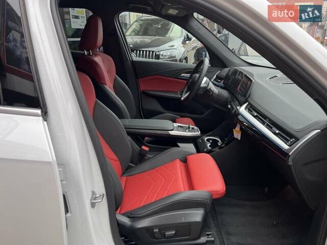Белый БМВ Х1, объемом двигателя 2 л и пробегом 1 тыс. км за 47900 $, фото 44 на Automoto.ua