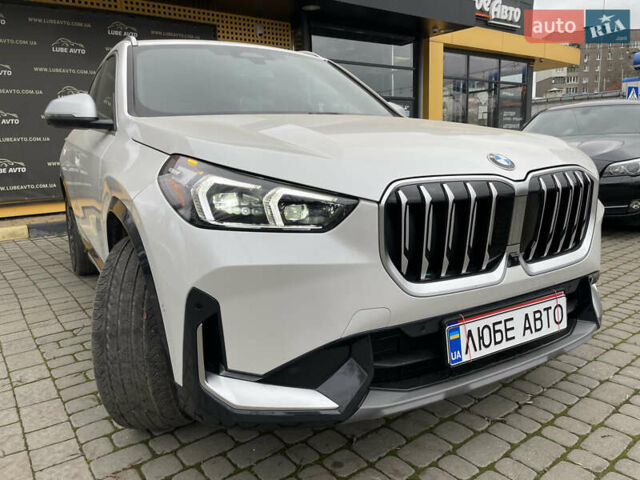 Белый БМВ Х1, объемом двигателя 2 л и пробегом 14 тыс. км за 37500 $, фото 1 на Automoto.ua