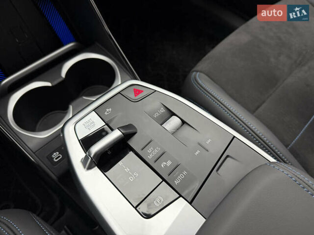 Белый БМВ Х1, объемом двигателя 2 л и пробегом 2 тыс. км за 65000 $, фото 24 на Automoto.ua