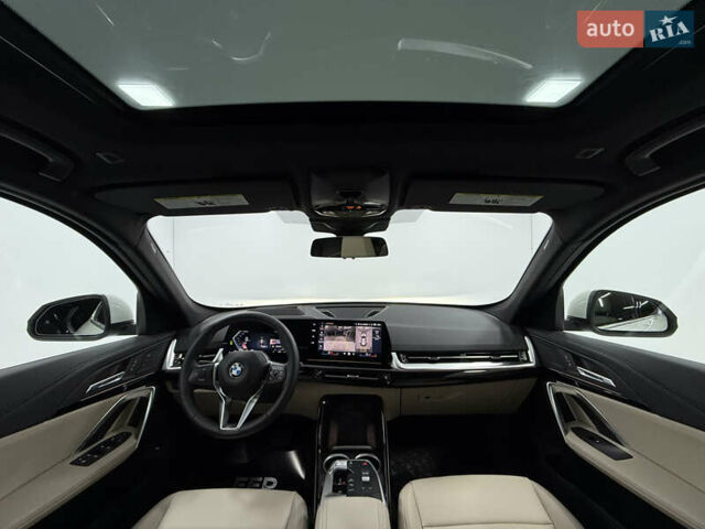 Белый БМВ Х1, объемом двигателя 2 л и пробегом 2 тыс. км за 43500 $, фото 29 на Automoto.ua