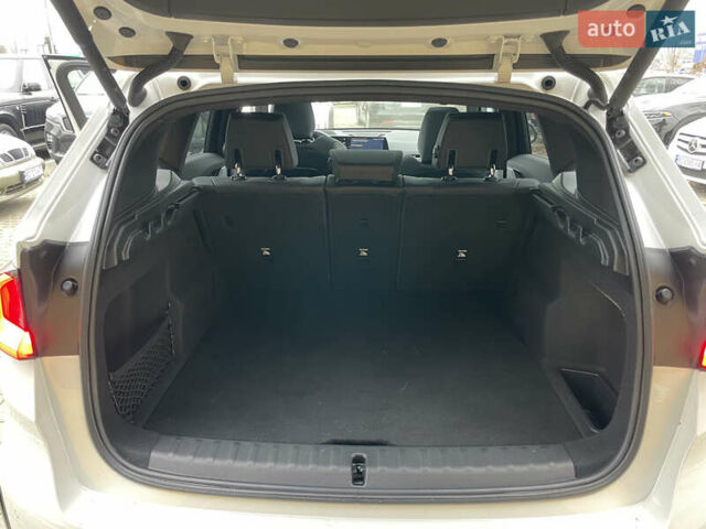 Белый БМВ Х1, объемом двигателя 2 л и пробегом 14 тыс. км за 37500 $, фото 6 на Automoto.ua