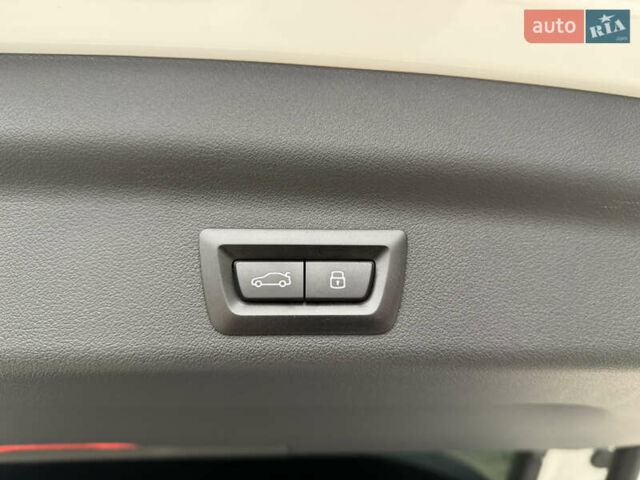 Белый БМВ Х1, объемом двигателя 2 л и пробегом 2 тыс. км за 65000 $, фото 32 на Automoto.ua