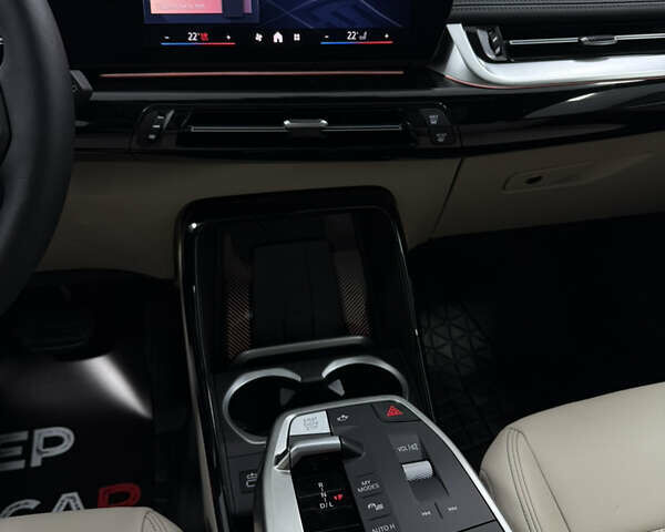 Белый БМВ Х1, объемом двигателя 2 л и пробегом 2 тыс. км за 43500 $, фото 23 на Automoto.ua