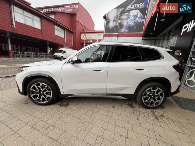 Белый БМВ Х1, объемом двигателя 2 л и пробегом 1 тыс. км за 47900 $, фото 8 на Automoto.ua