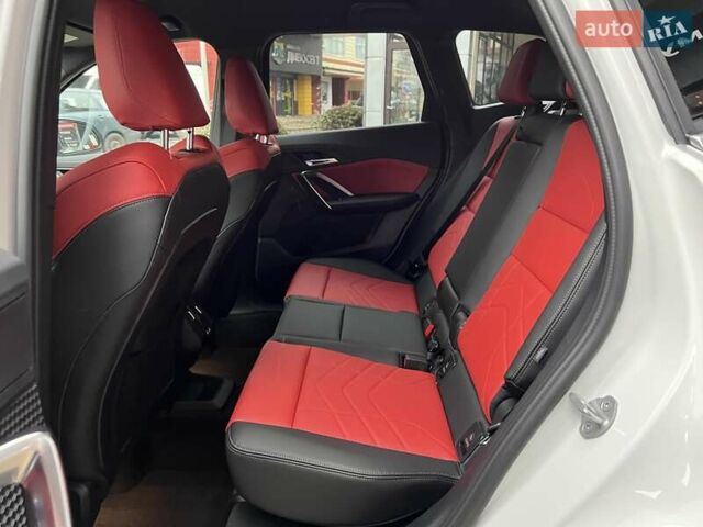 Белый БМВ Х1, объемом двигателя 2 л и пробегом 1 тыс. км за 47900 $, фото 32 на Automoto.ua