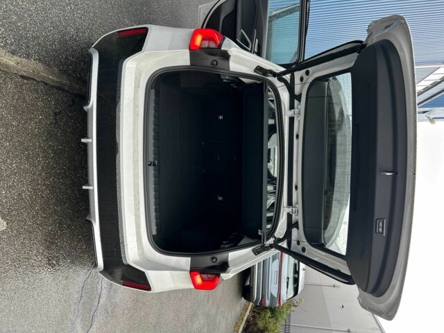 Белый БМВ Х1, объемом двигателя 0 л и пробегом 1 тыс. км за 39000 $, фото 6 на Automoto.ua