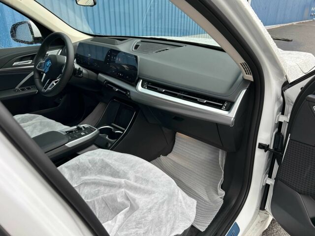 Белый БМВ Х1, объемом двигателя 0 л и пробегом 1 тыс. км за 39000 $, фото 7 на Automoto.ua