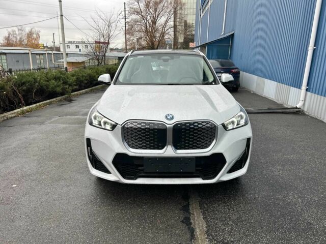 Белый БМВ Х1, объемом двигателя 0 л и пробегом 1 тыс. км за 39000 $, фото 2 на Automoto.ua