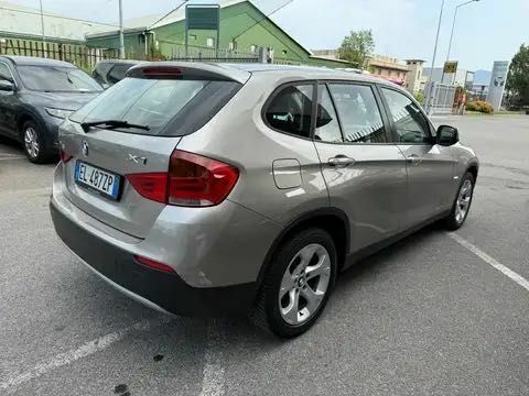 Бежевый БМВ Х1, объемом двигателя 2 л и пробегом 280 тыс. км за 5800 $, фото 3 на Automoto.ua