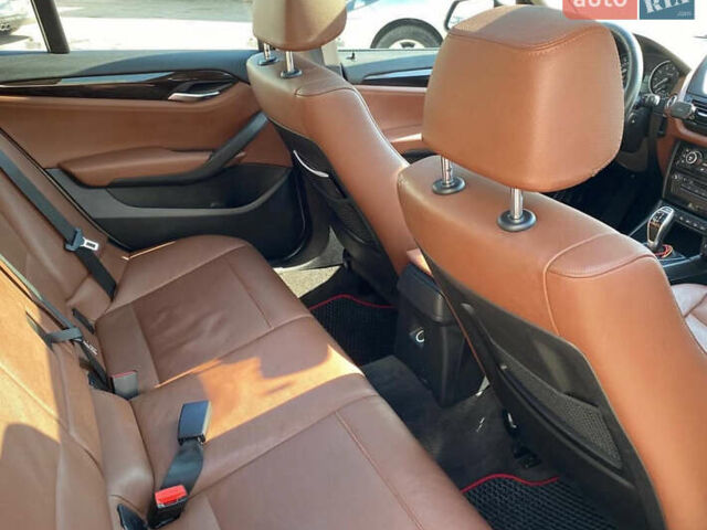 Бежевый БМВ Х1, объемом двигателя 2 л и пробегом 151 тыс. км за 13500 $, фото 9 на Automoto.ua