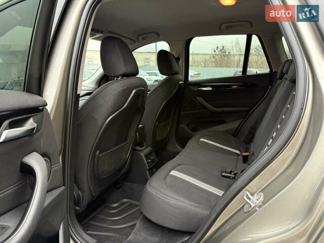 Бежевий БМВ Х1, об'ємом двигуна 1.5 л та пробігом 112 тис. км за 20500 $, фото 26 на Automoto.ua