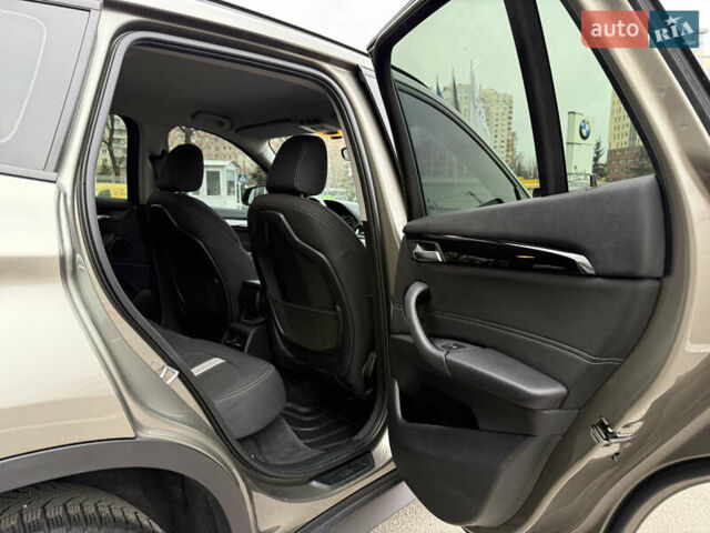 Бежевий БМВ Х1, об'ємом двигуна 1.5 л та пробігом 112 тис. км за 20500 $, фото 30 на Automoto.ua