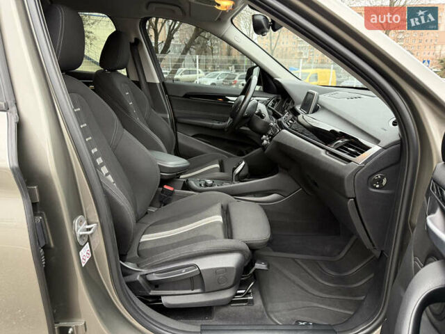 Бежевий БМВ Х1, об'ємом двигуна 1.5 л та пробігом 112 тис. км за 20500 $, фото 34 на Automoto.ua