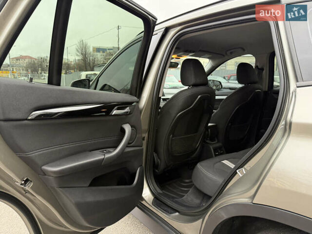 Бежевий БМВ Х1, об'ємом двигуна 1.5 л та пробігом 112 тис. км за 20500 $, фото 25 на Automoto.ua