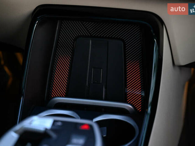 Бежевий БМВ Х1, об'ємом двигуна 2 л та пробігом 14 тис. км за 39300 $, фото 25 на Automoto.ua