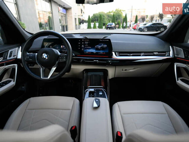 Бежевий БМВ Х1, об'ємом двигуна 2 л та пробігом 14 тис. км за 39300 $, фото 13 на Automoto.ua